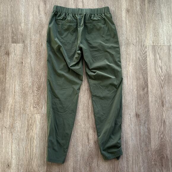 Athleta Aspire Ankle Pants Olive Green Size 0 Mid Rise - Picture 6 of 7